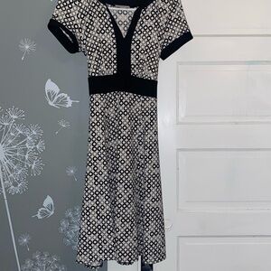 Ann Taylor the loft dress size xs